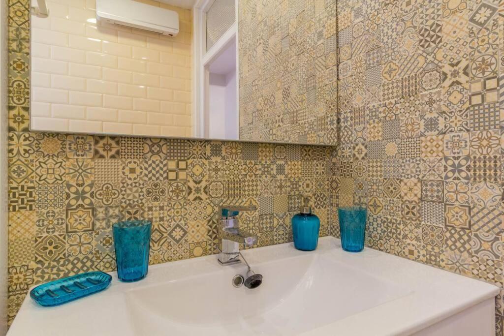 Cosy & Downtown Flat Valencia. Appartamento *